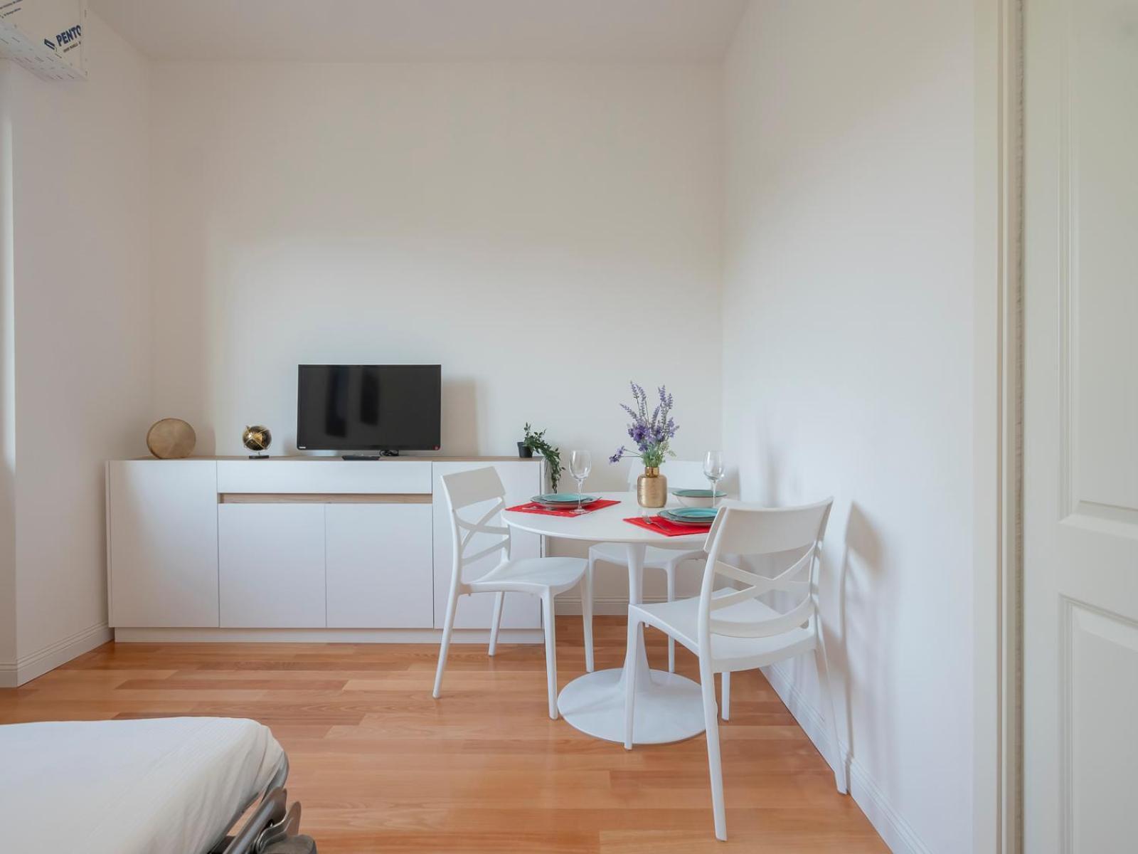 I Host Apartment - Gressoney 1 Милано Екстериор снимка